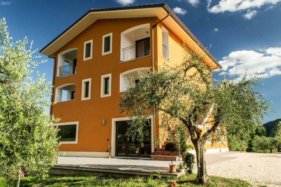 Santa Giusta Villa Picinisco ภายนอก รูปภาพ